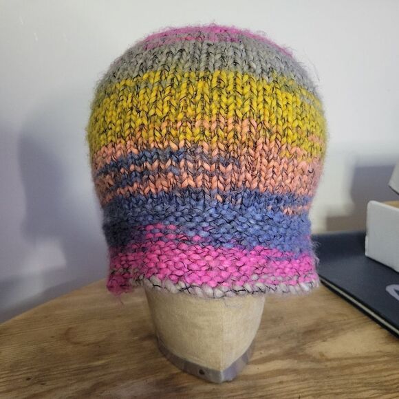 Colorful Knit Beanie - Picture 5 of 6